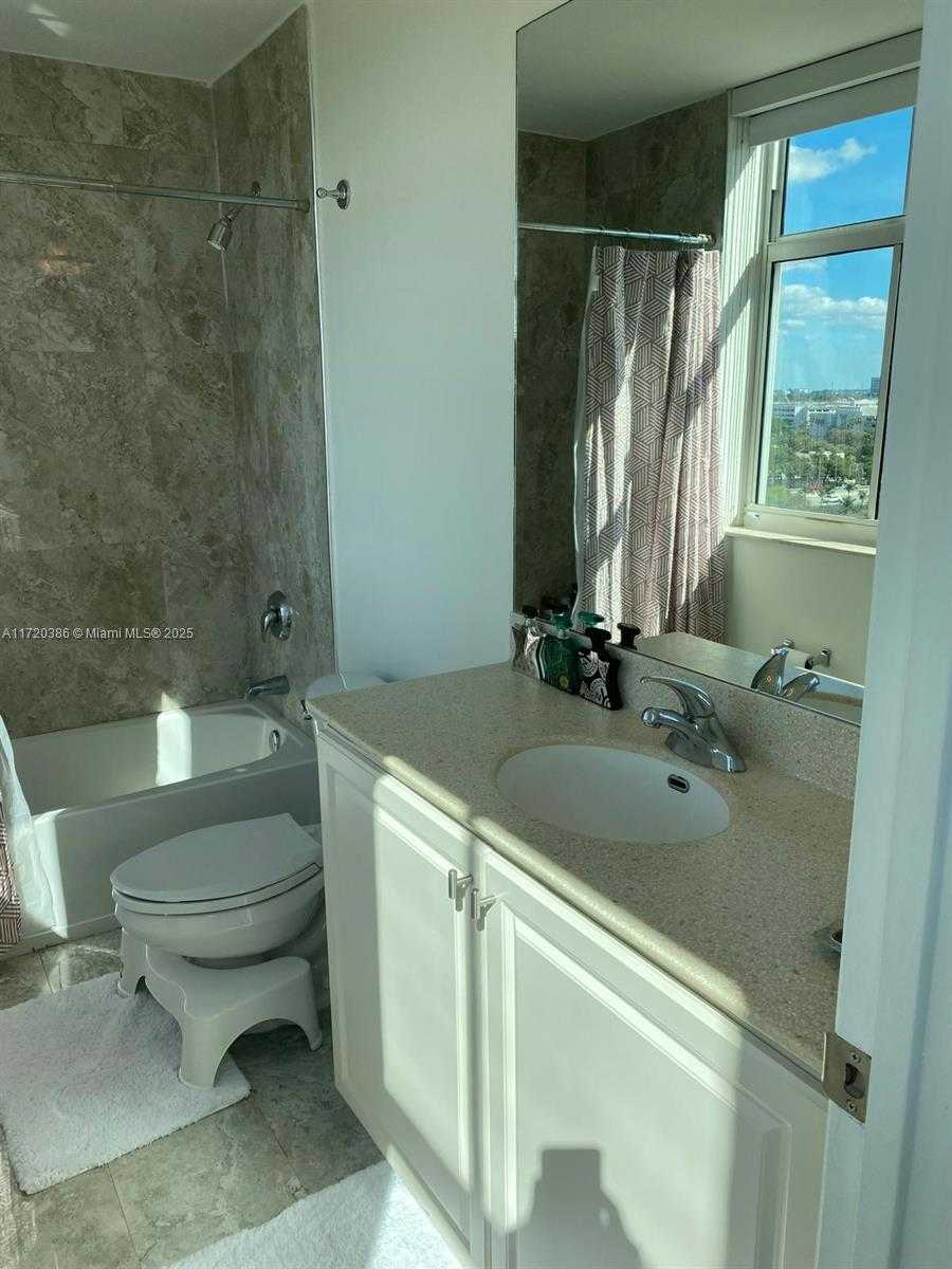 Small Image of 3340 NORTH EAST 190TH ST #1101, Aventura Number 6
