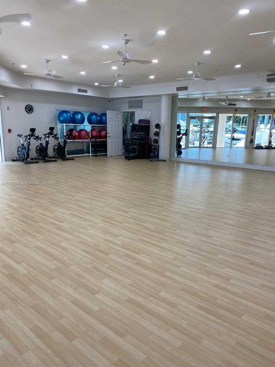 Small Image of 3340 NORTH EAST 190TH ST #1101, Aventura Number 60