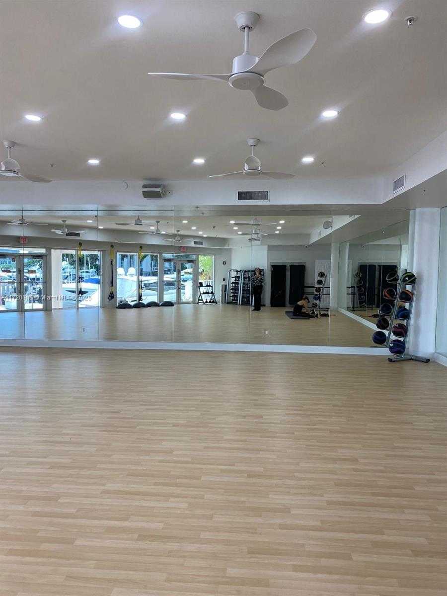 Small Image of 3340 NORTH EAST 190TH ST #1101, Aventura Number 67