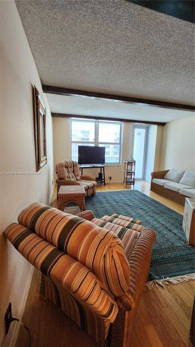 Small Image of 9511 COLLINS AVE #606, Surfside Number 4