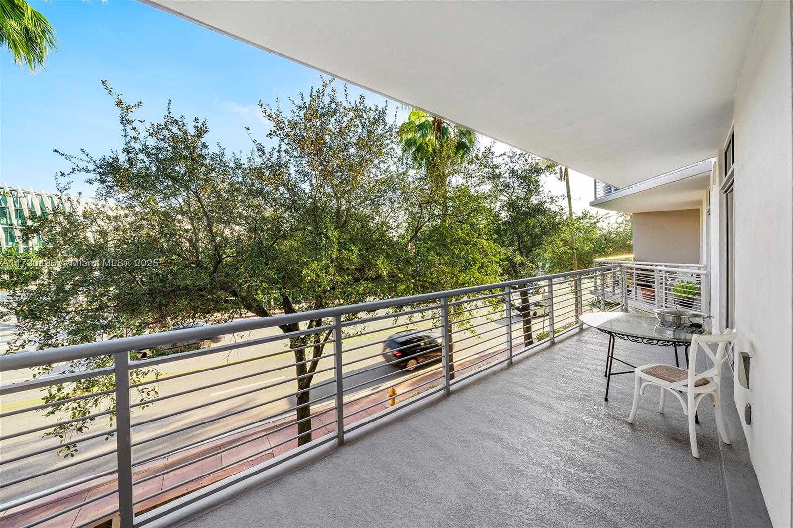 Small Image of 2001 MERIDIAN AVE #326, Miami Beach Number 14