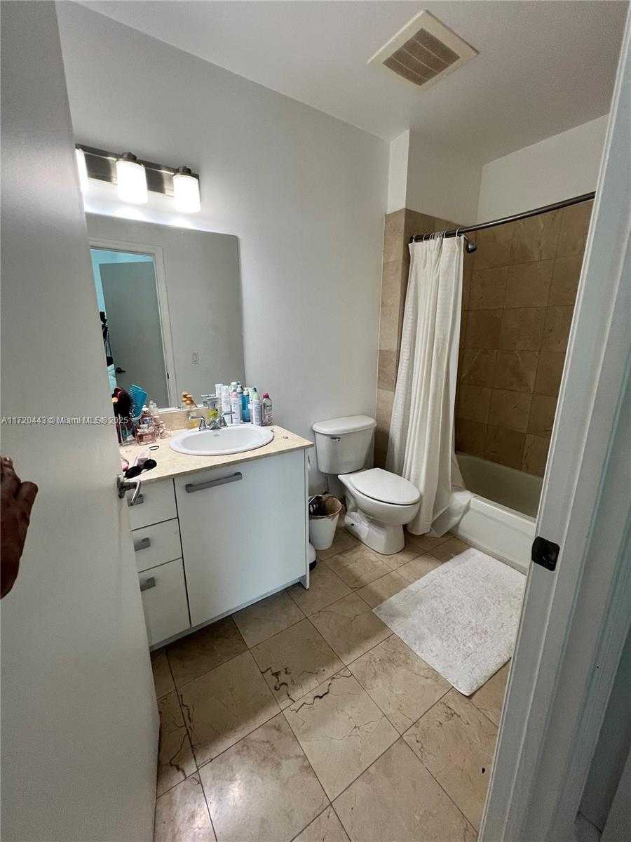 Small Image of 2525 SOUTH WEST 3 AVE #711, Miami Number 7