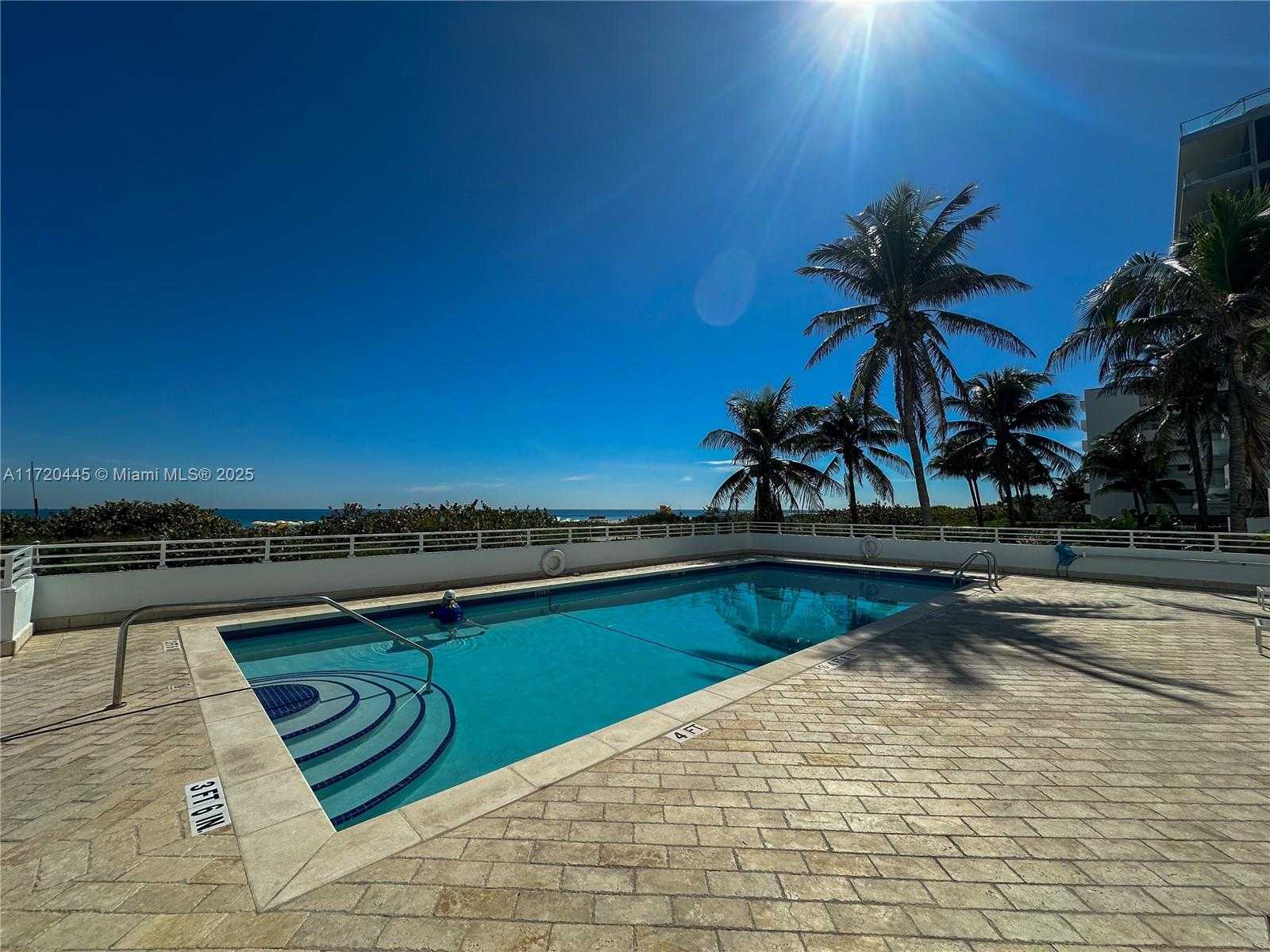 Small Image of 345 OCEAN DR #521, Miami Beach Number 25