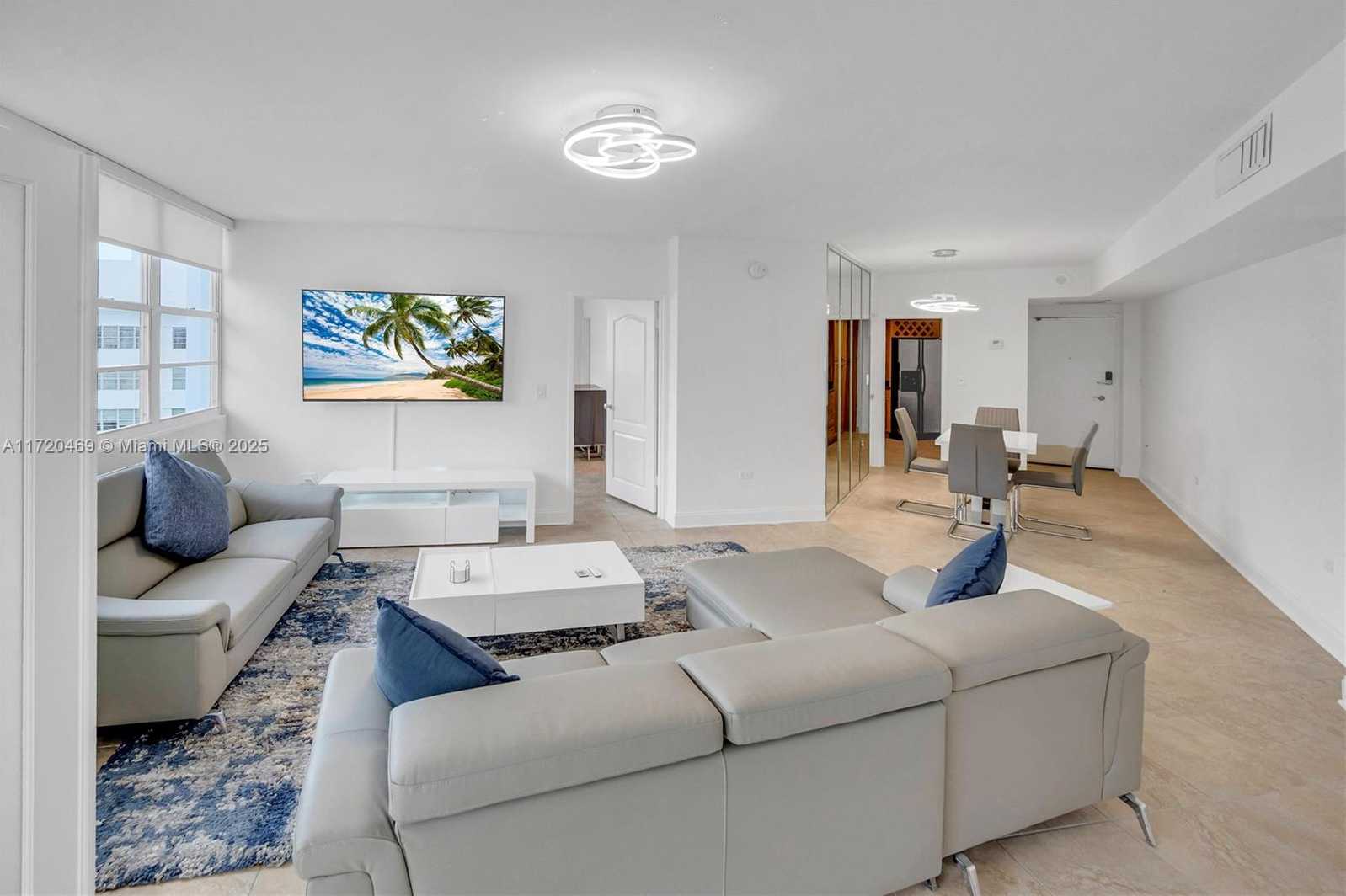 Small Image of 999 BRICKELL BAY DR #2007, Miami Number 10