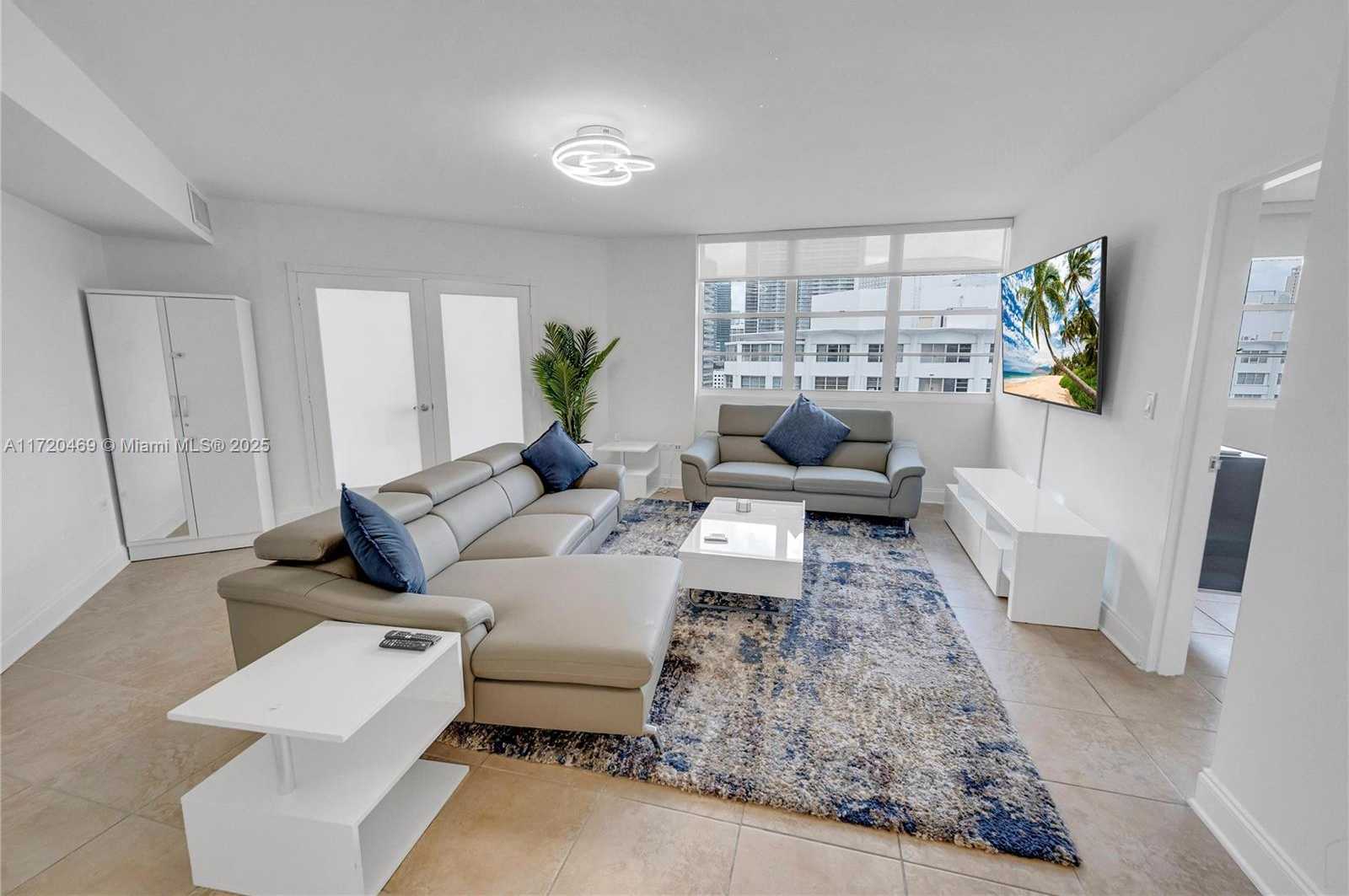 Small Image of 999 BRICKELL BAY DR #2007, Miami Number 14