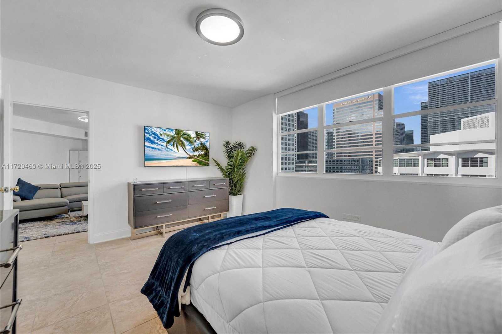 Small Image of 999 BRICKELL BAY DR #2007, Miami Number 21