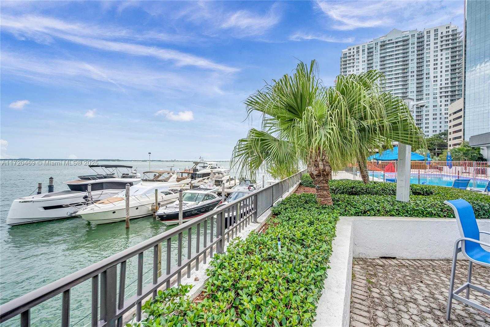 Small Image of 999 BRICKELL BAY DR #2007, Miami Number 39