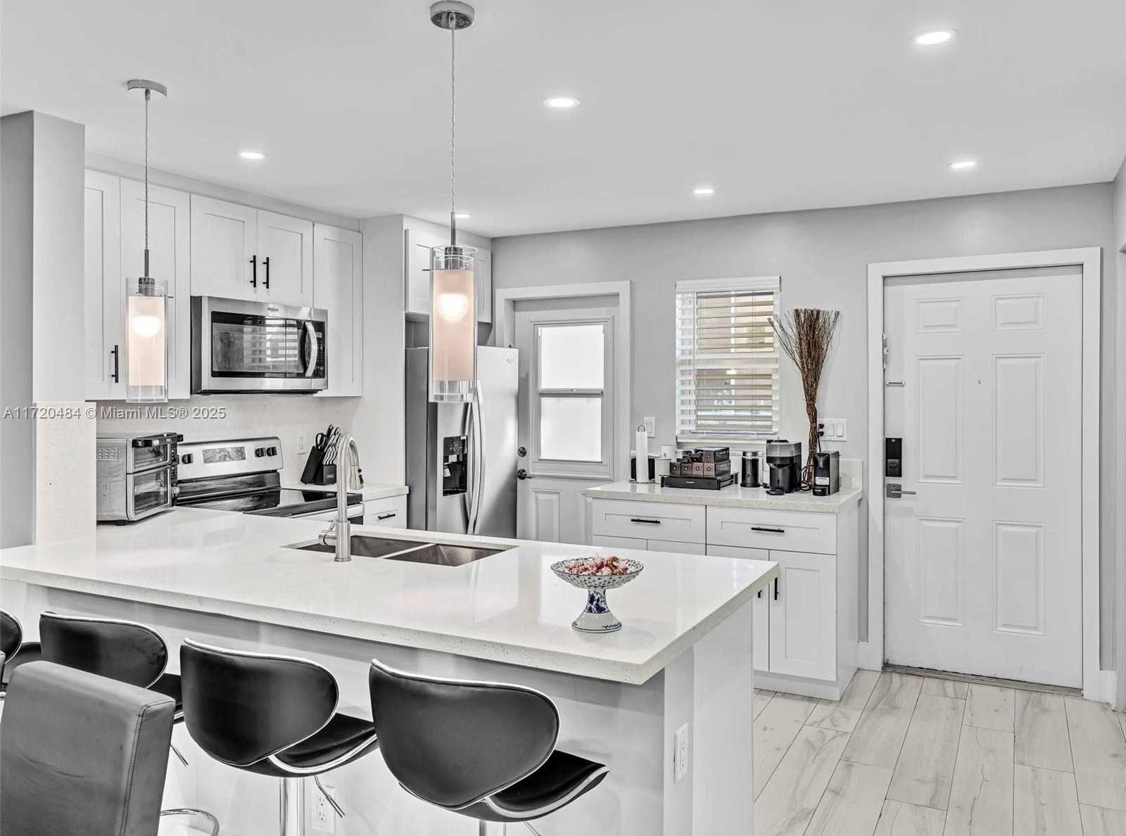 Small Image of 610 NORTH EAST 12TH AVE #203, Hallandale Beach Number 12