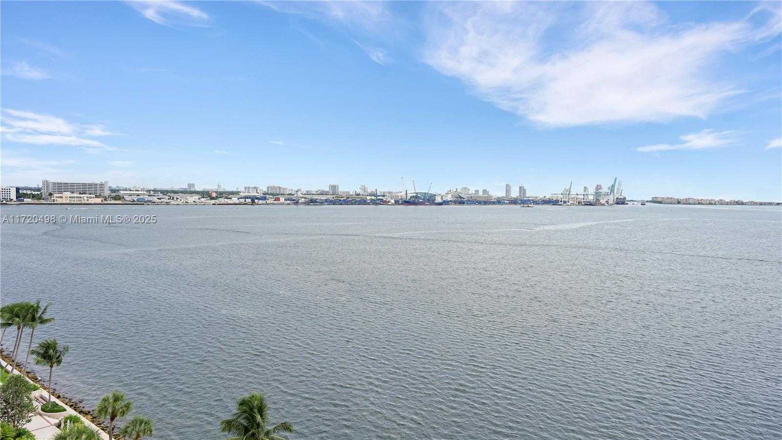 Small Image of 770 CLAUGHTON ISLAND DR #1709, Miami Number 2