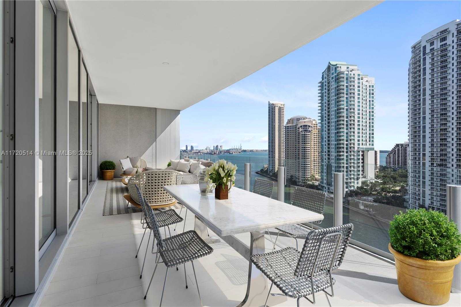 Small Image of 300 BISCAYNE BLVD WAY #1602, Miami Number 30