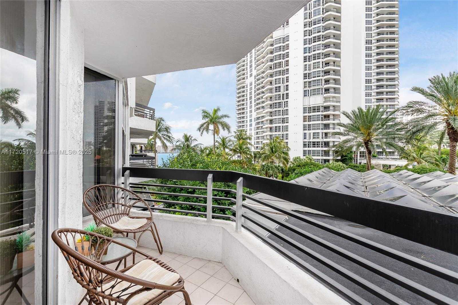 Small Image of 19195 NORTH EAST 36TH CT #303, Aventura Number 10