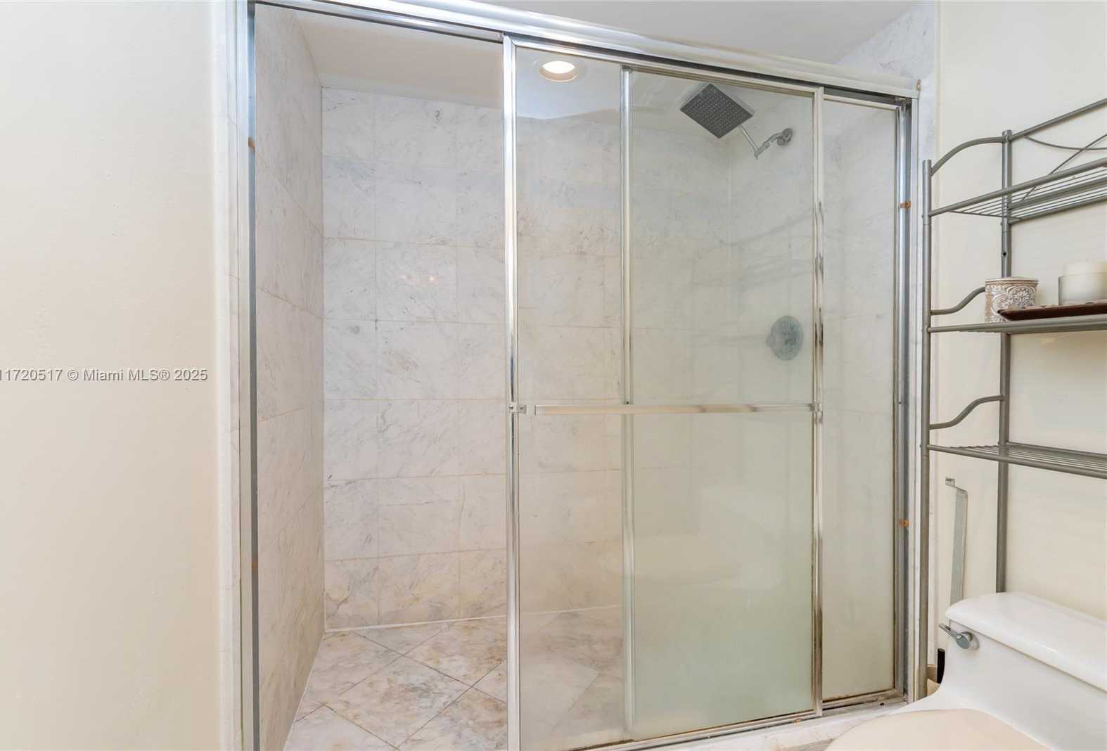 Small Image of 19195 NORTH EAST 36TH CT #303, Aventura Number 27
