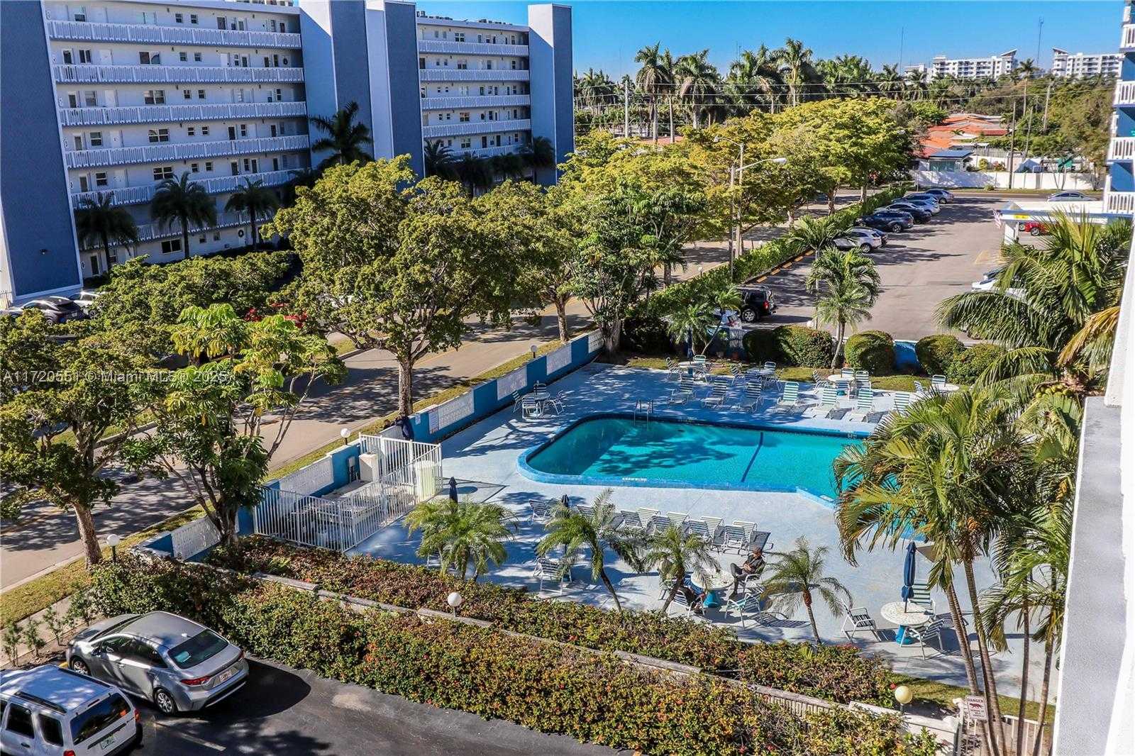 Small Image of 401 NORTH EAST 14TH AVE #504, Hallandale Beach Number 29