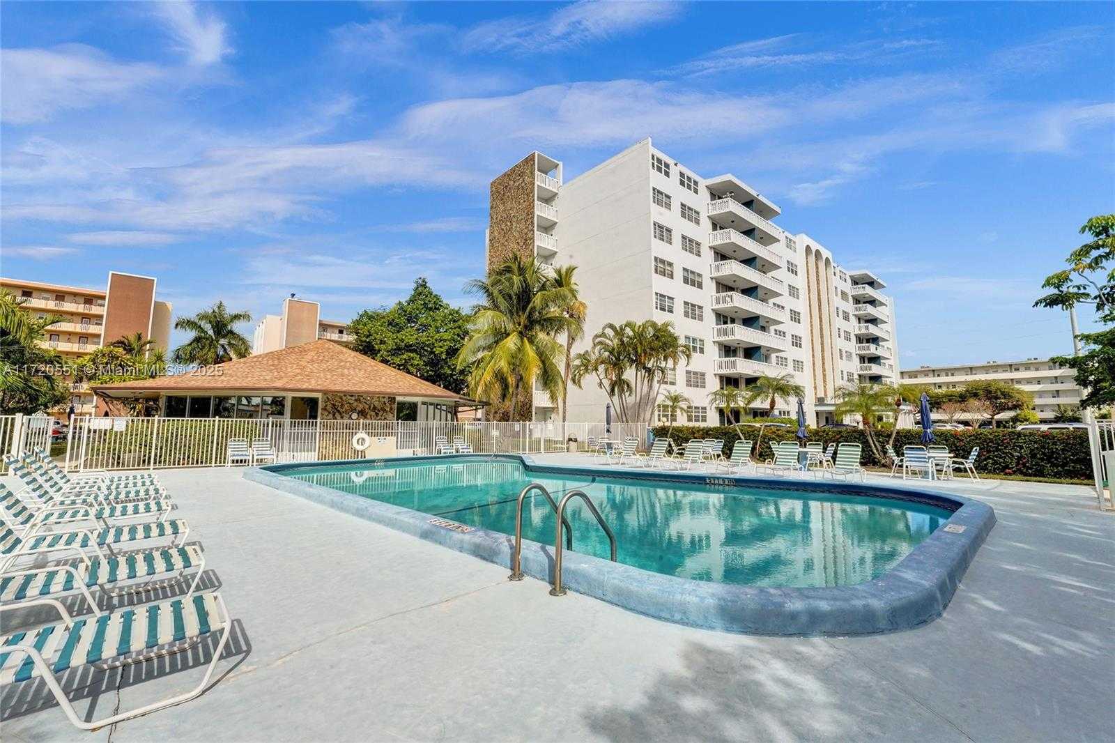 Small Image of 401 NORTH EAST 14TH AVE #504, Hallandale Beach Number 30