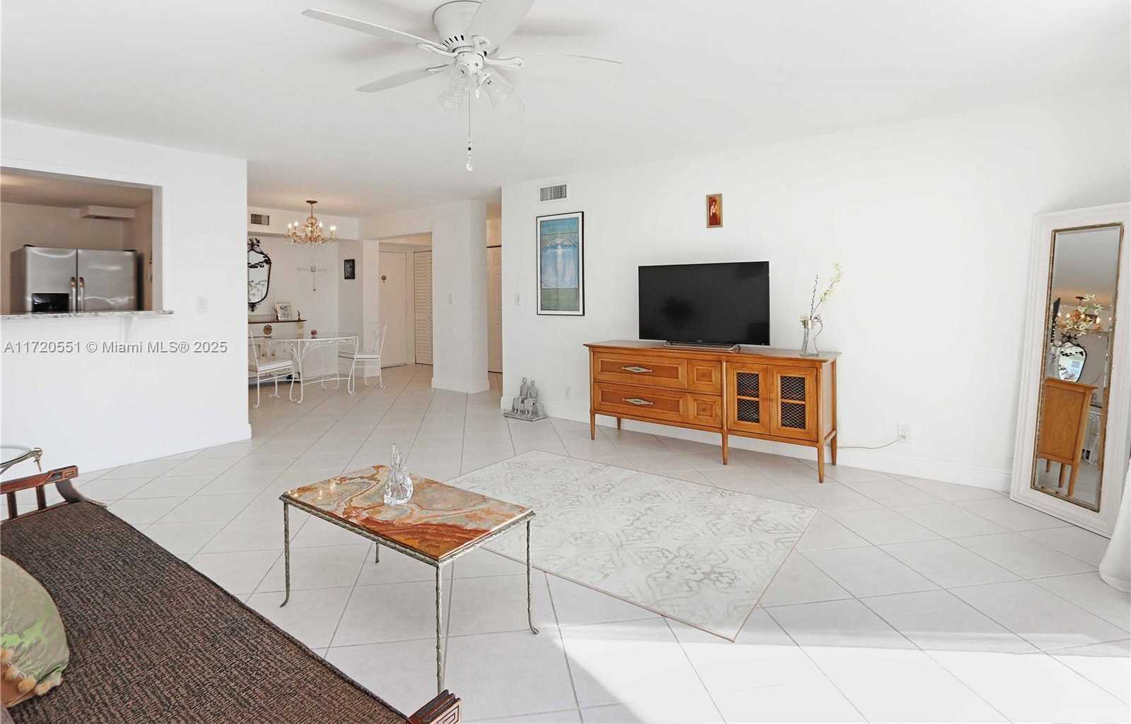 Small Image of 401 NORTH EAST 14TH AVE #504, Hallandale Beach Number 8