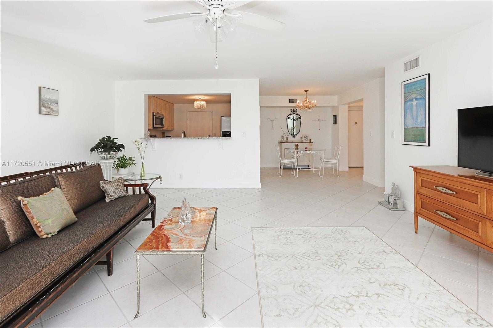 Small Image of 401 NORTH EAST 14TH AVE #504, Hallandale Beach Number 9