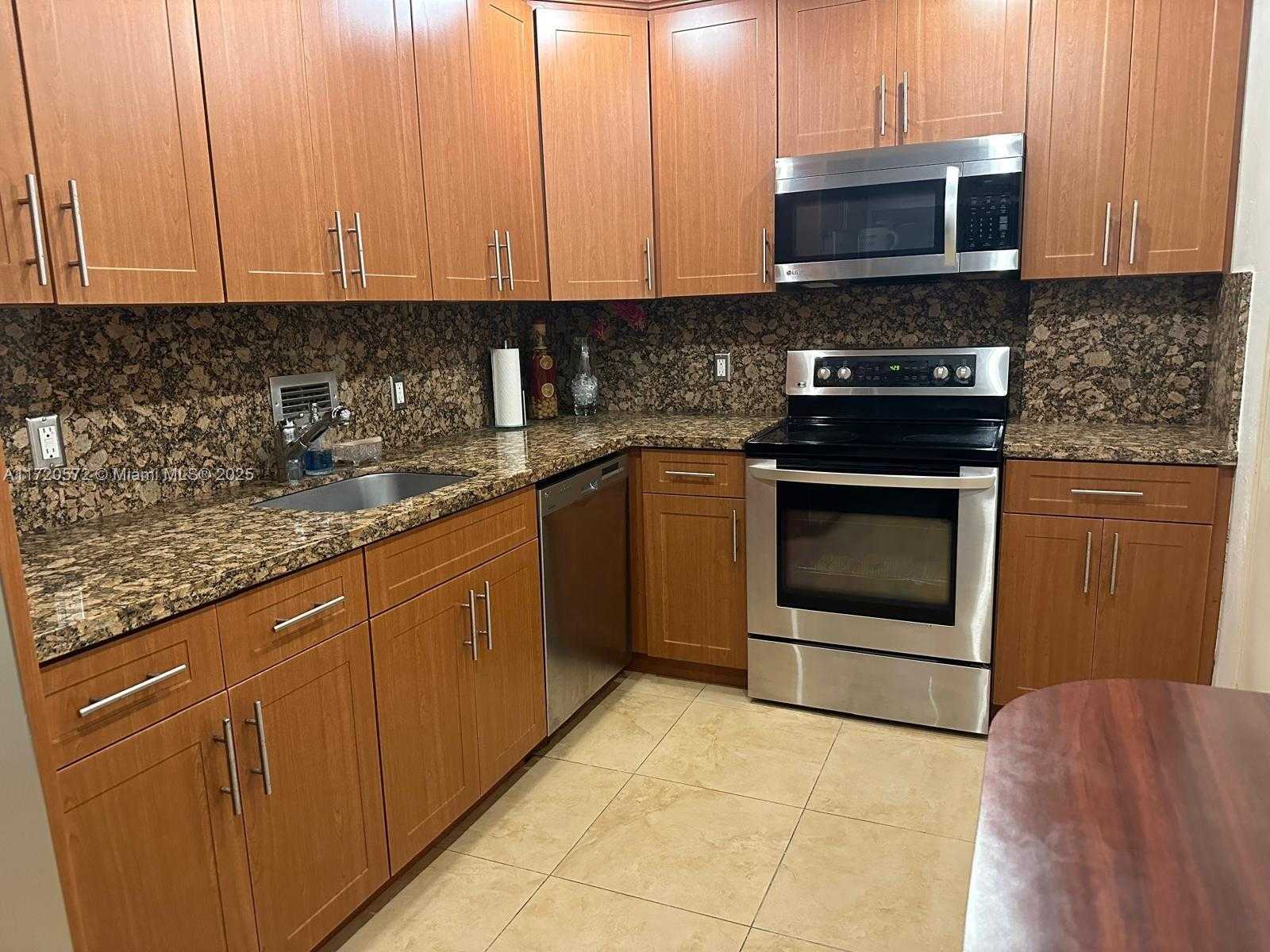 Small Image of 10185 COLLINS AVE #915, Bal Harbour Number 10
