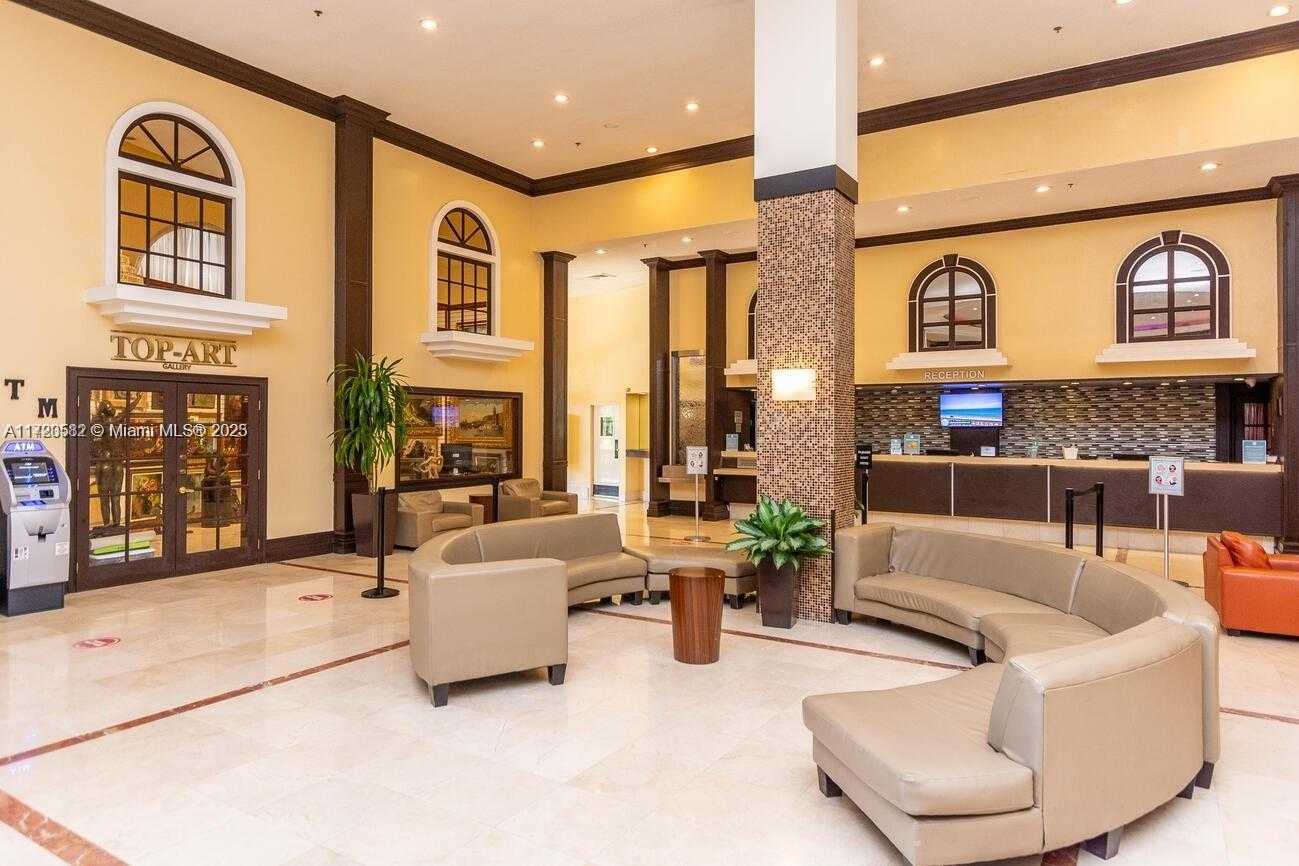 Small Image of 19201 COLLINS AVE #443, Sunny Isles Beach Number 4