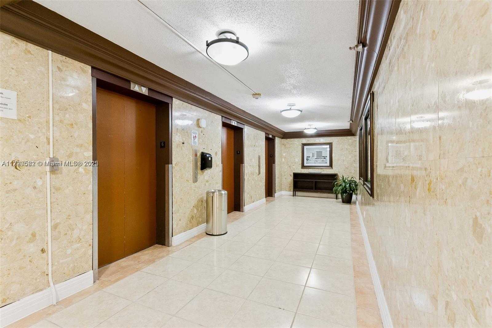 Small Image of 19201 COLLINS AVE #443, Sunny Isles Beach Number 6