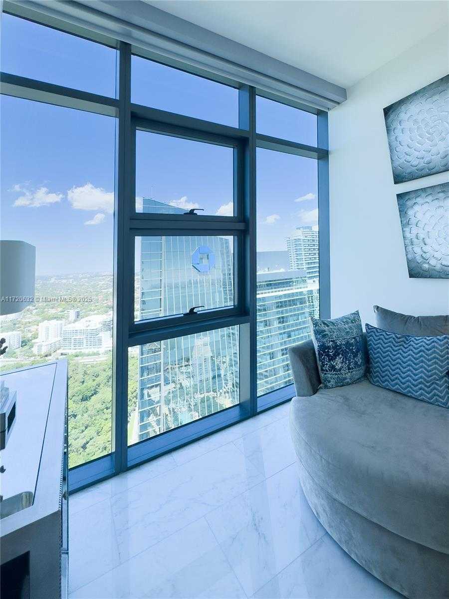 Small Image of 1451 BRICKELL AVE #4503, Miami Number 12