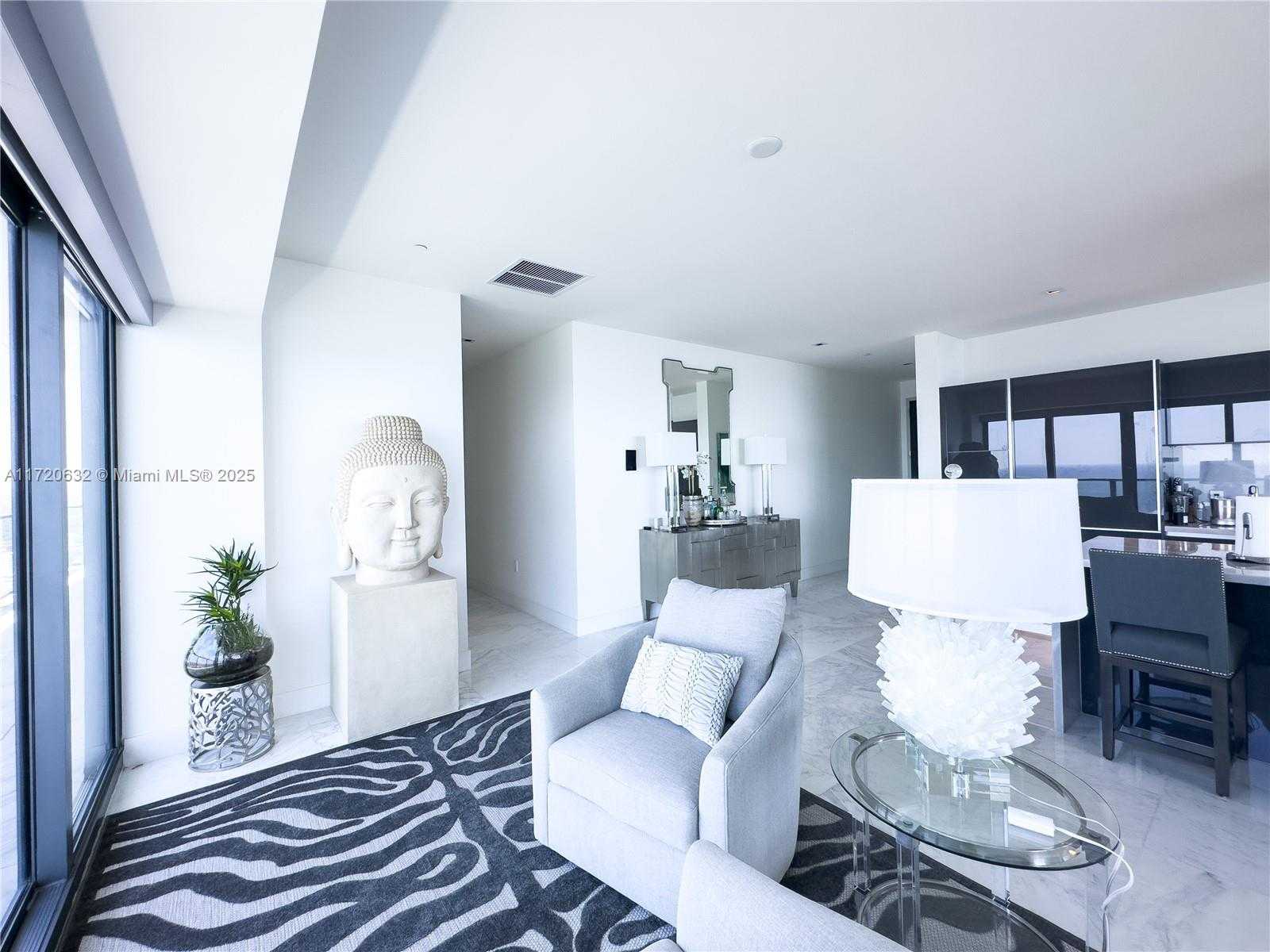 Small Image of 1451 BRICKELL AVE #4503, Miami Number 20