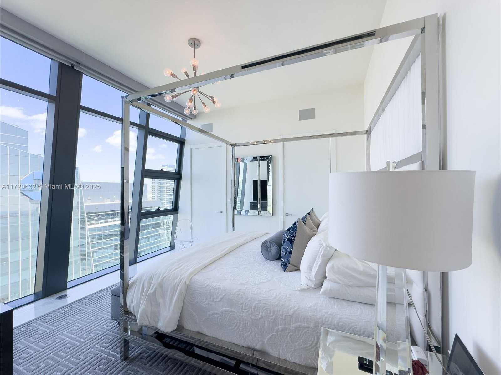 Small Image of 1451 BRICKELL AVE #4503, Miami Number 3