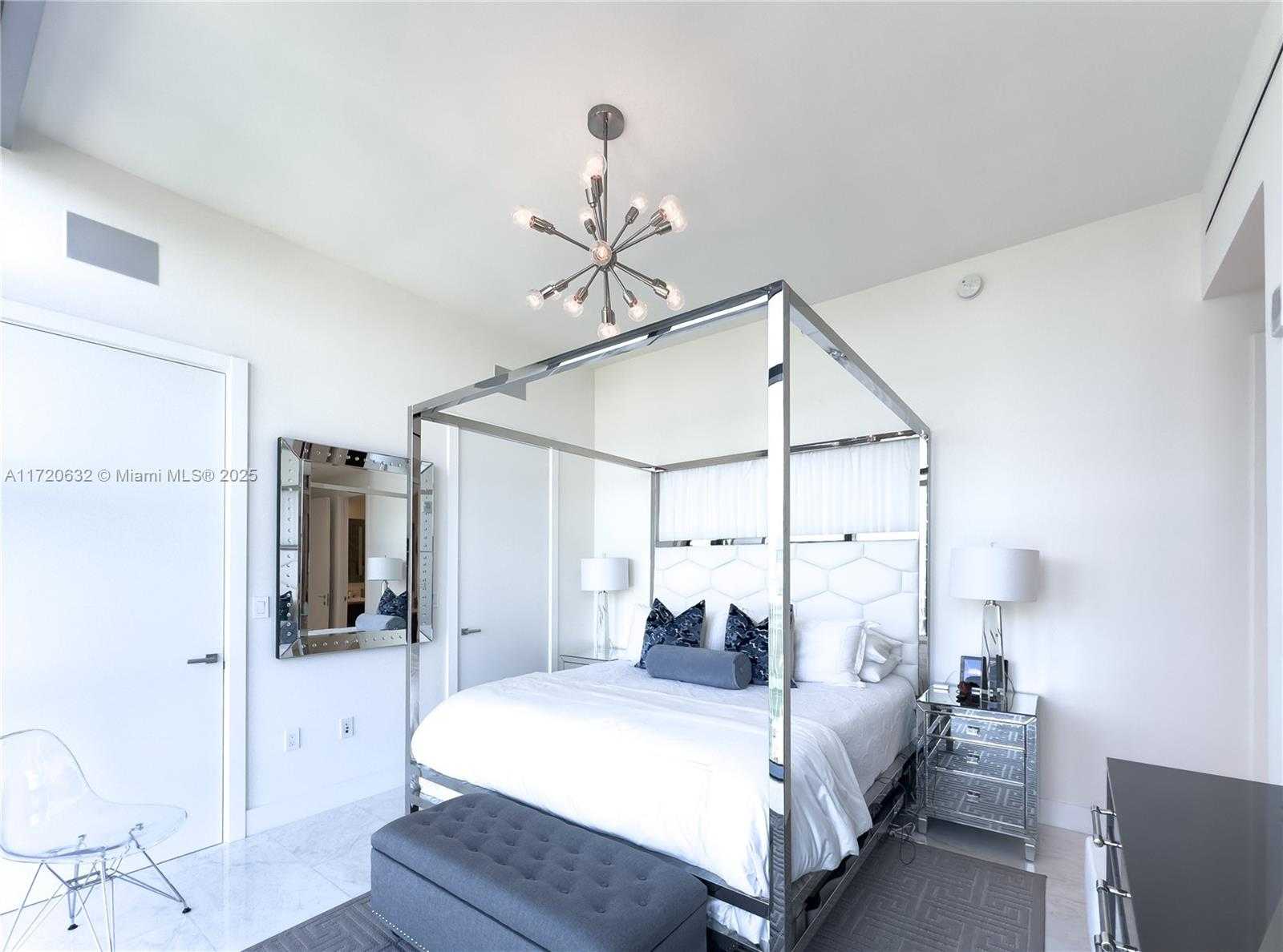 Small Image of 1451 BRICKELL AVE #4503, Miami Number 7