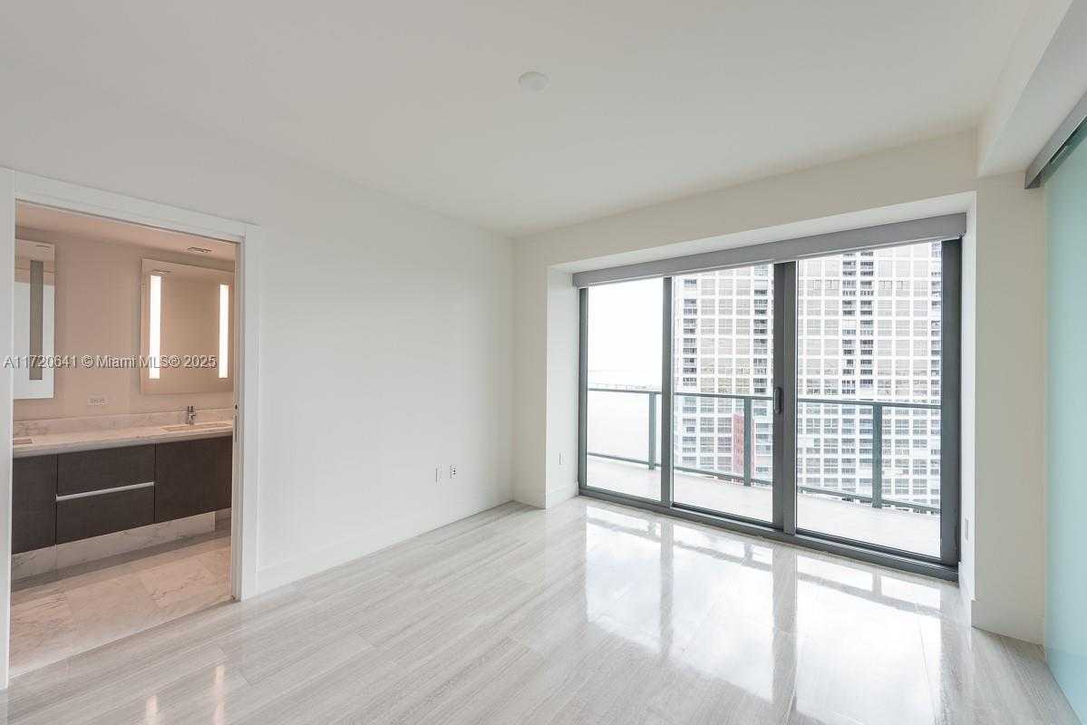 Small Image of 1451 BRICKELL AVE #2103, Miami Number 14
