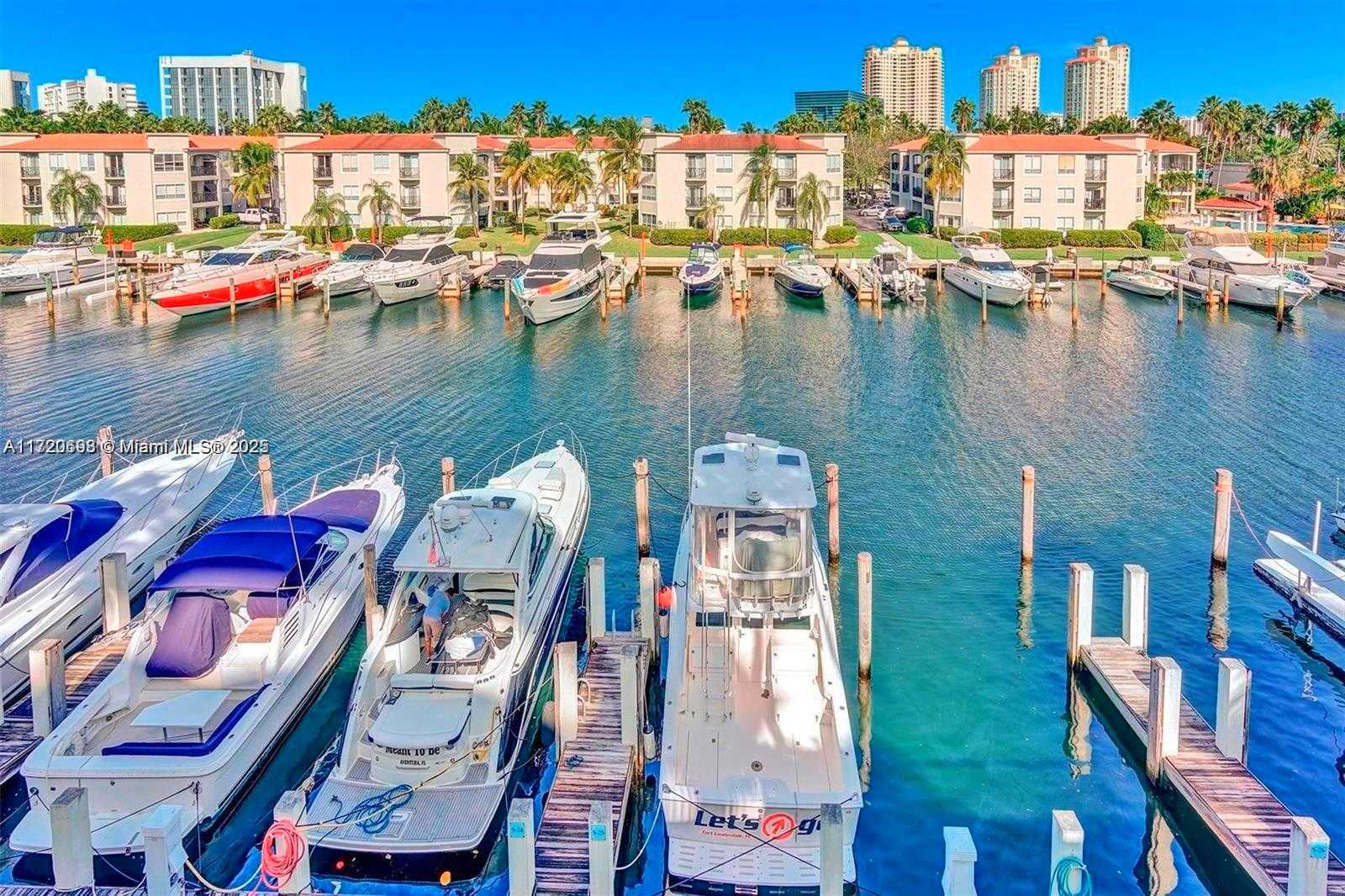 Small Image of 3029 NORTH EAST 188TH ST #301, Aventura Number 36