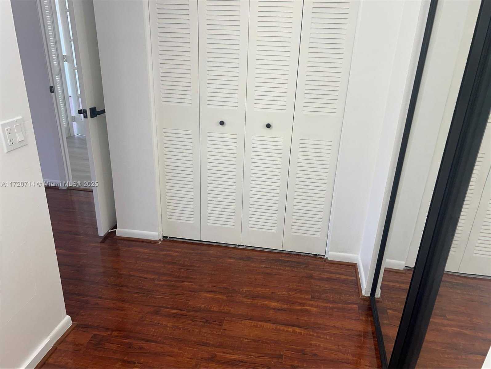 Small Image of 443 NORTH EAST 195TH ST #242, Miami Number 13