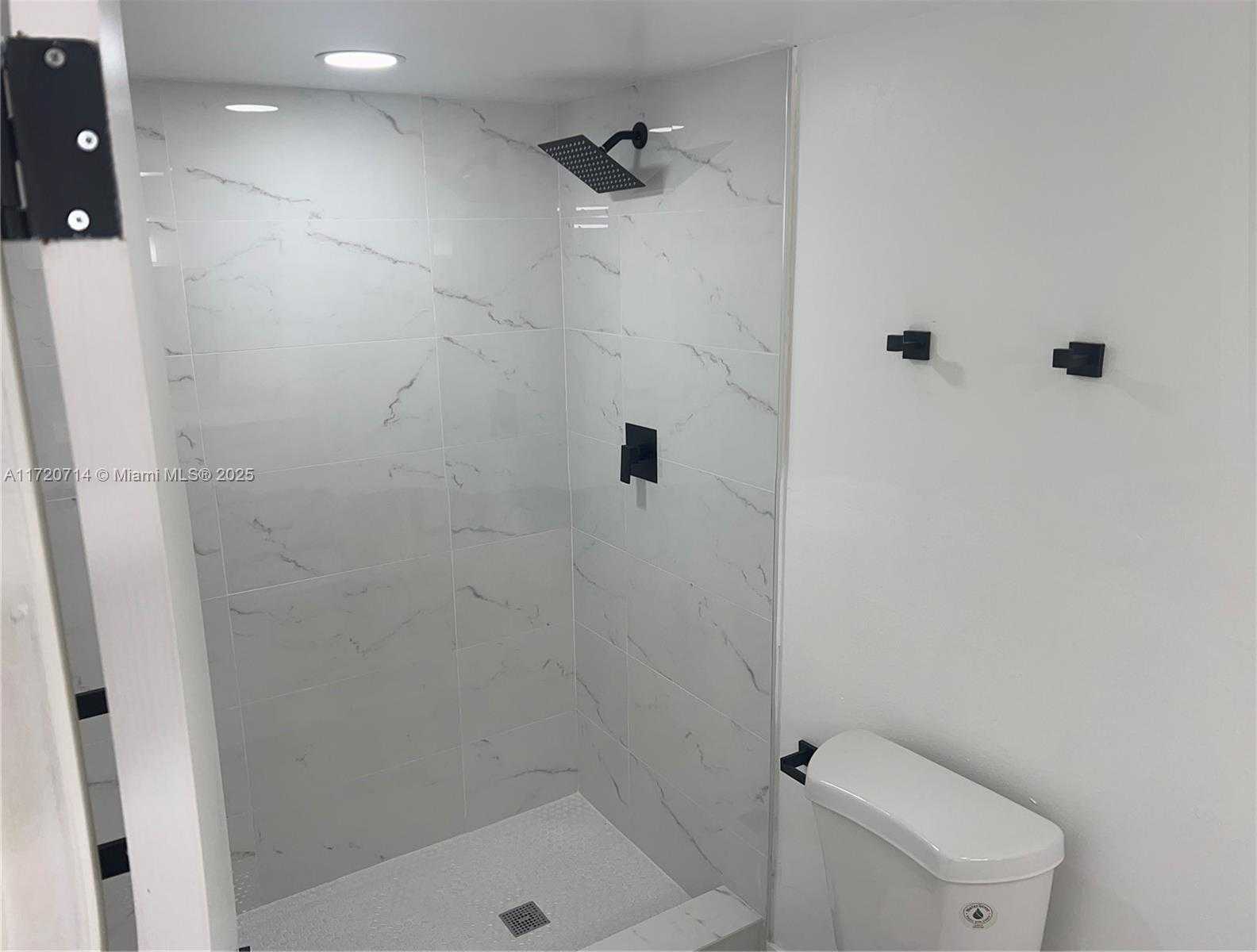 Small Image of 443 NORTH EAST 195TH ST #242, Miami Number 17