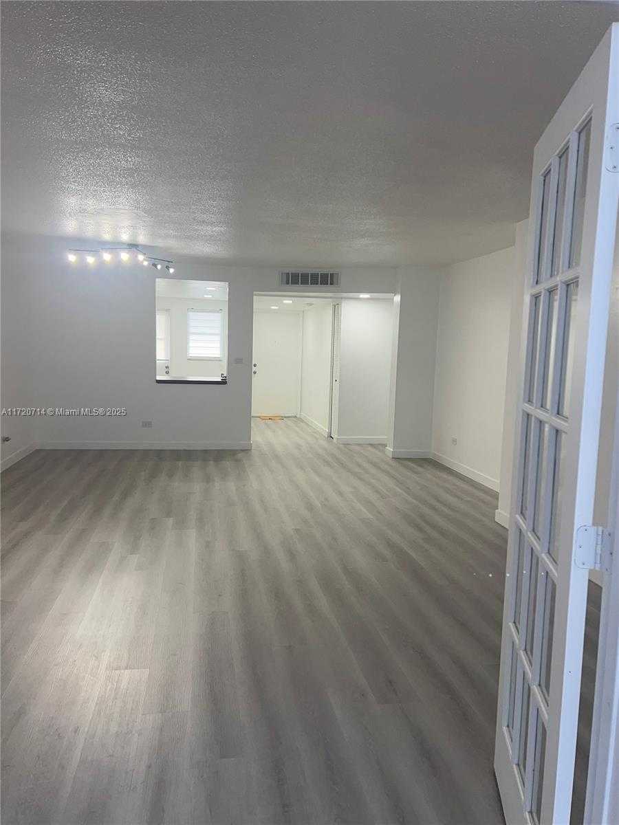 Small Image of 443 NORTH EAST 195TH ST #242, Miami Number 20