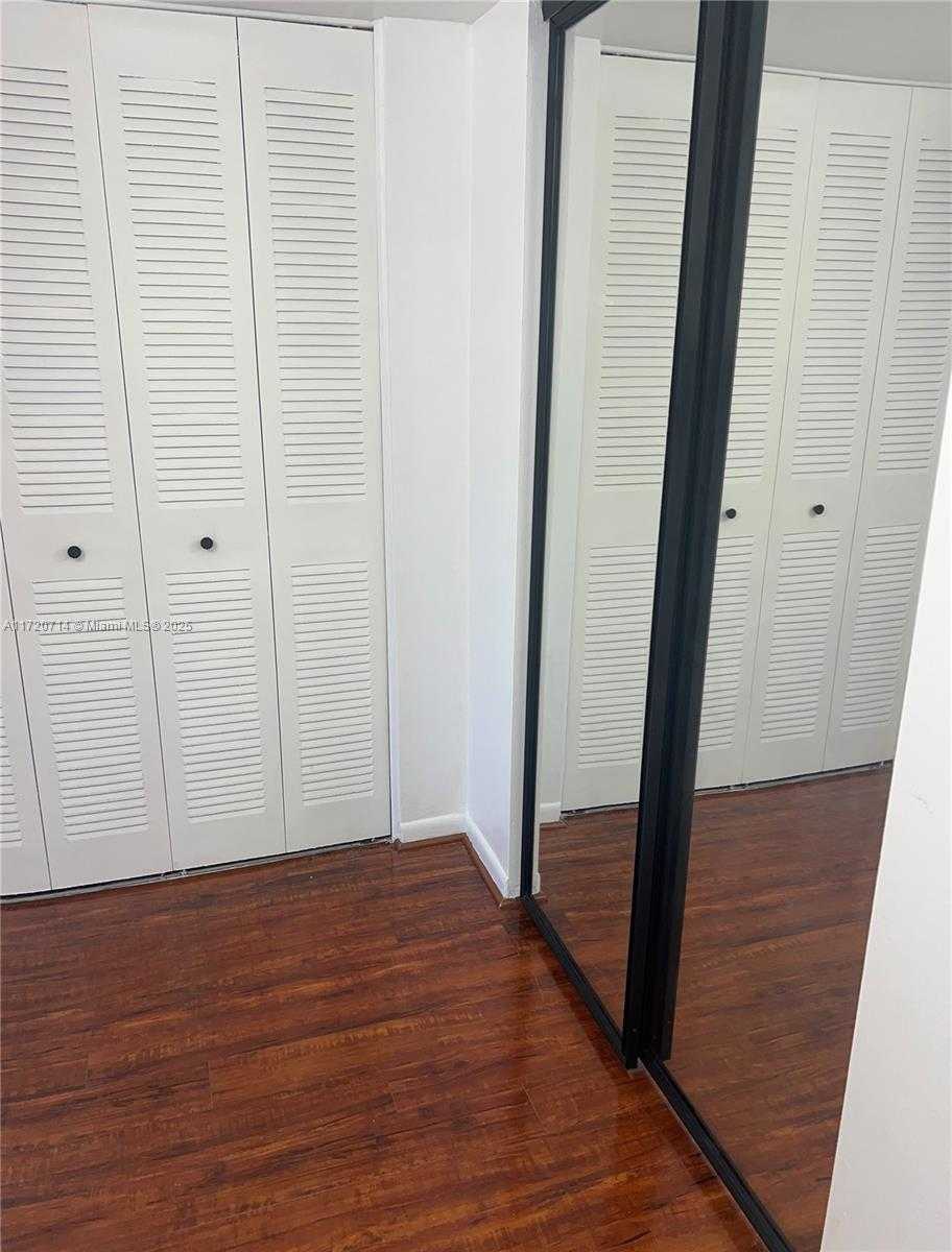 Small Image of 443 NORTH EAST 195TH ST #242, Miami Number 27