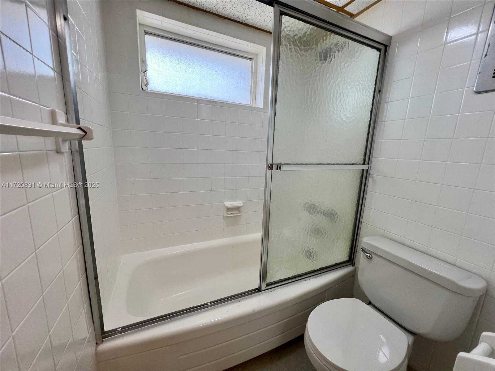 Small Image of 1620 WEST AVE #501, Miami Beach Number 12