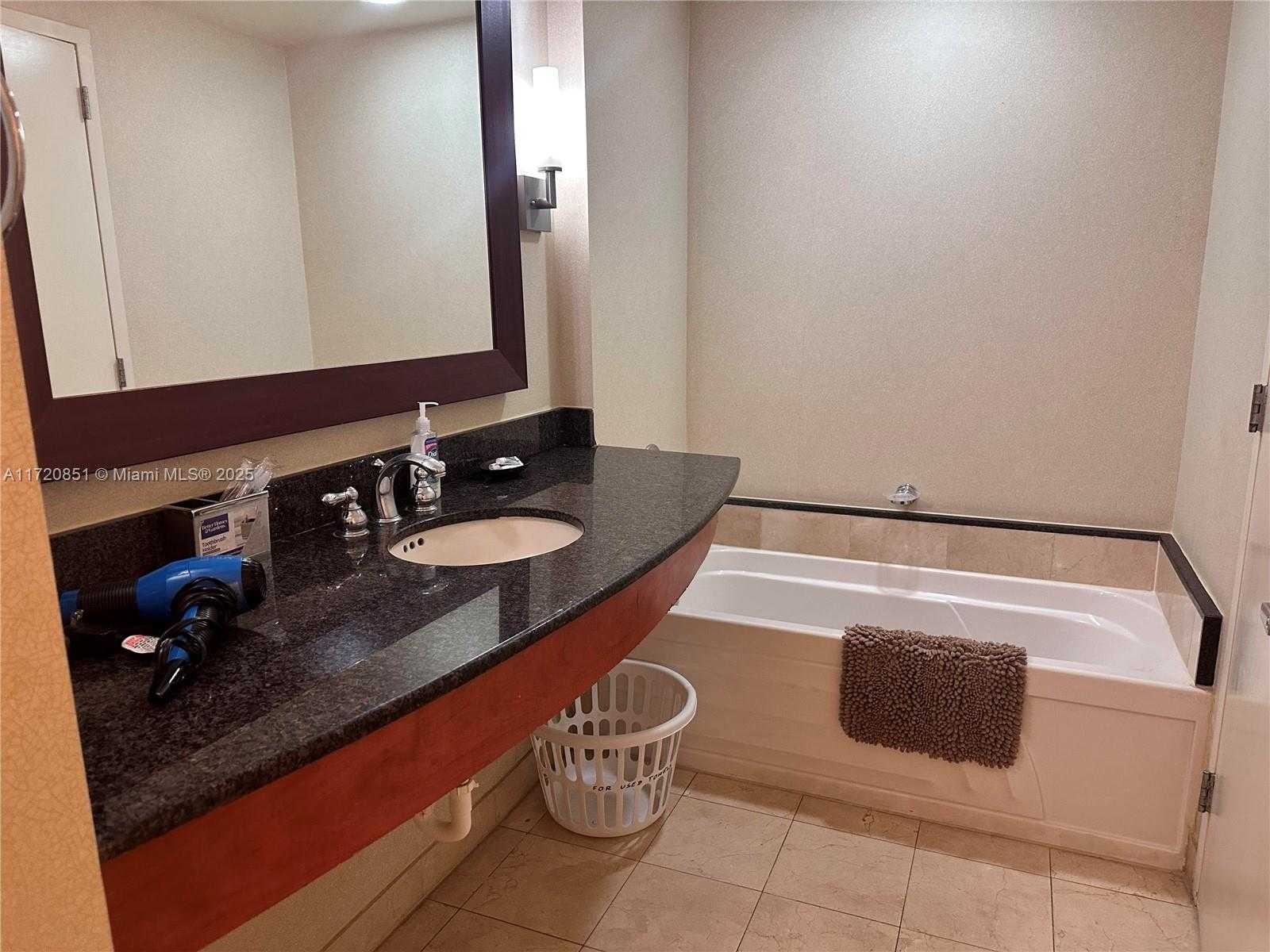 Small Image of 18001 COLLINS AVE #2908, Sunny Isles Beach Number 11