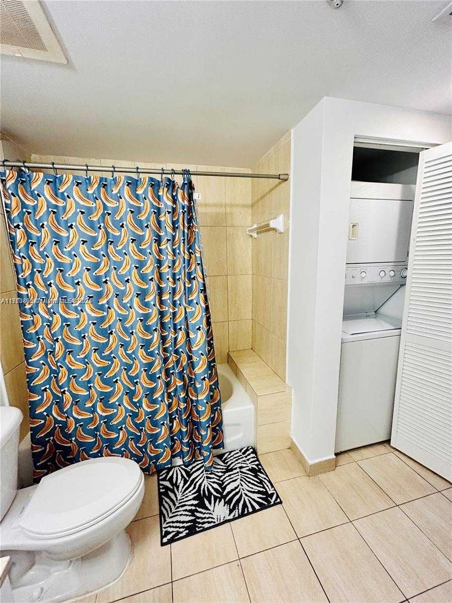 Small Image of 1750 NORTH BAYSHORE DR #3609, Miami Number 10