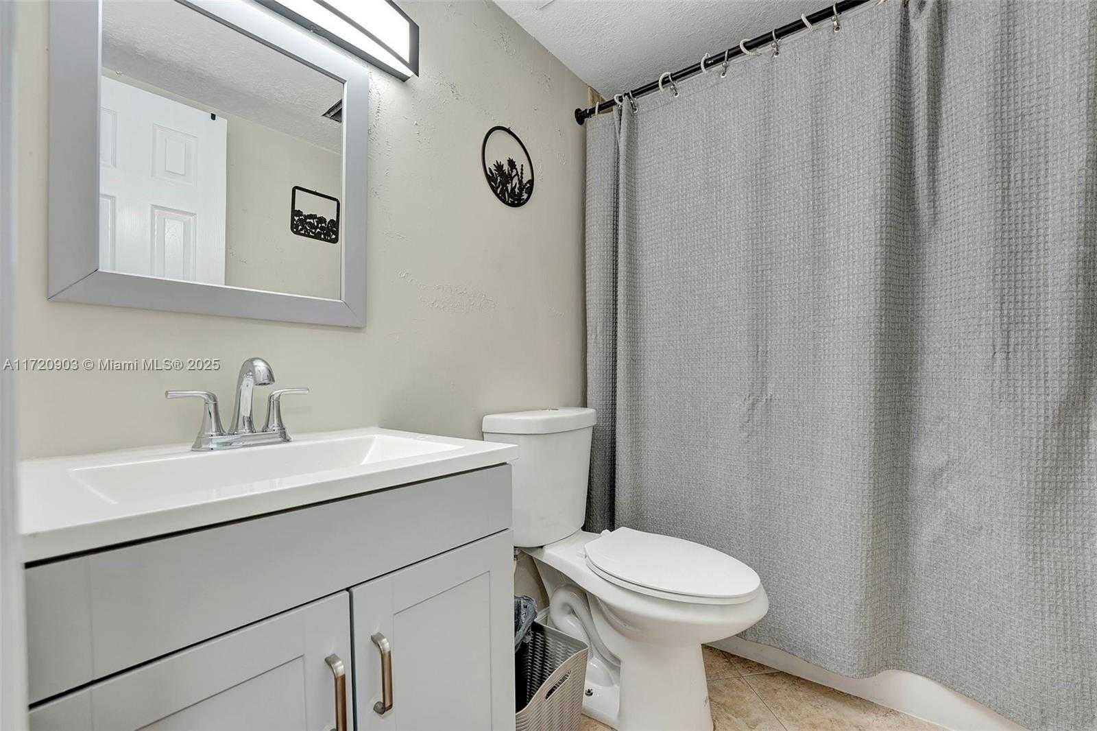 Small Image of 1950 SOUTH OCEAN DR #6B, Hallandale Beach Number 24