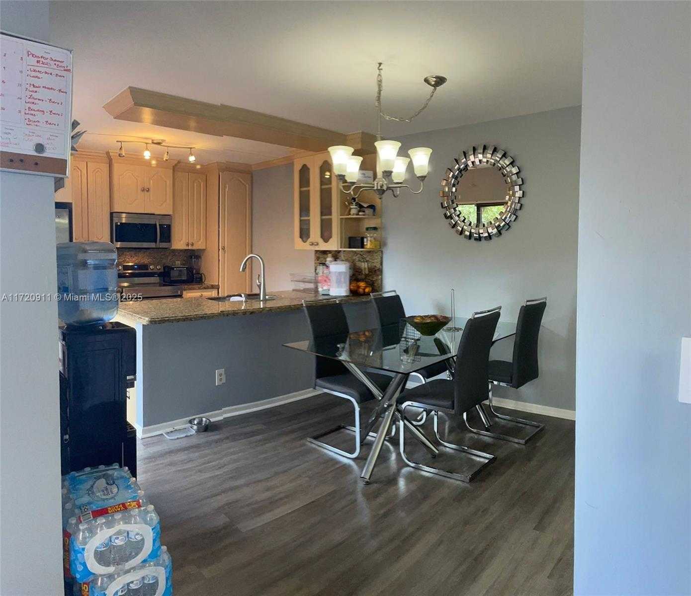 Small Image of 6130 NORTH WEST 54TH LN #6130, Tamarac Number 13