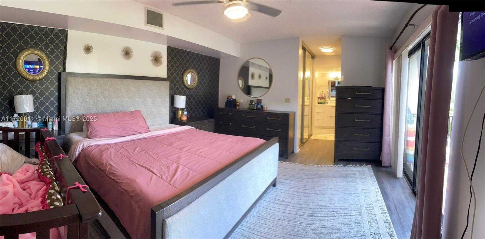 Small Image of 6130 NORTH WEST 54TH LN #6130, Tamarac Number 22