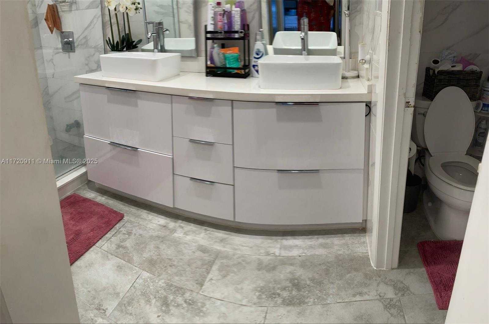 Small Image of 6130 NORTH WEST 54TH LN #6130, Tamarac Number 27