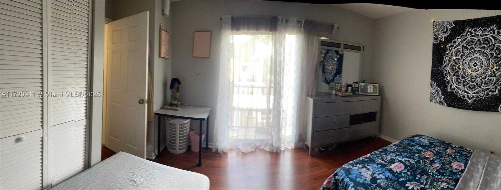 Small Image of 6130 NORTH WEST 54TH LN #6130, Tamarac Number 34