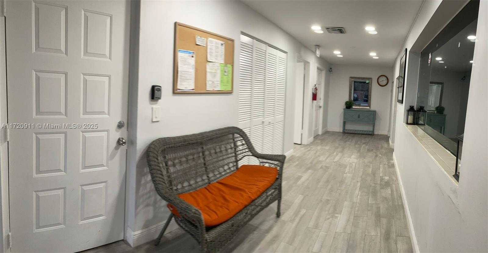Small Image of 6130 NORTH WEST 54TH LN #6130, Tamarac Number 44
