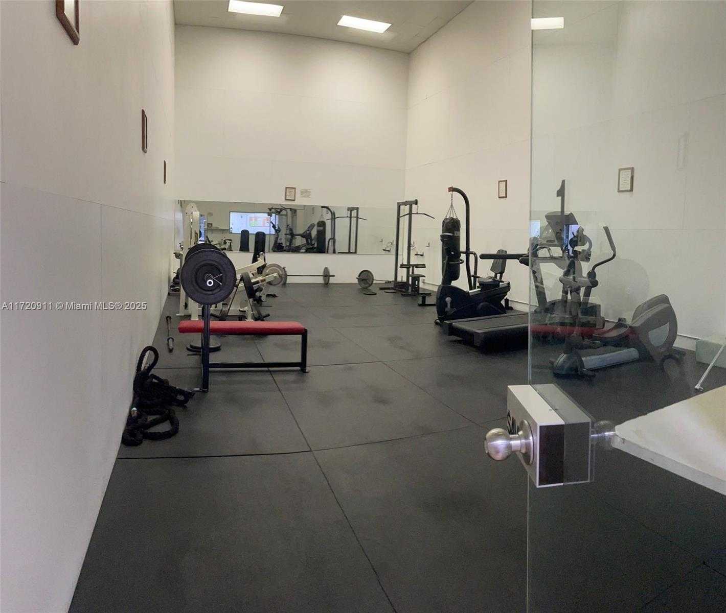 Small Image of 6130 NORTH WEST 54TH LN #6130, Tamarac Number 46