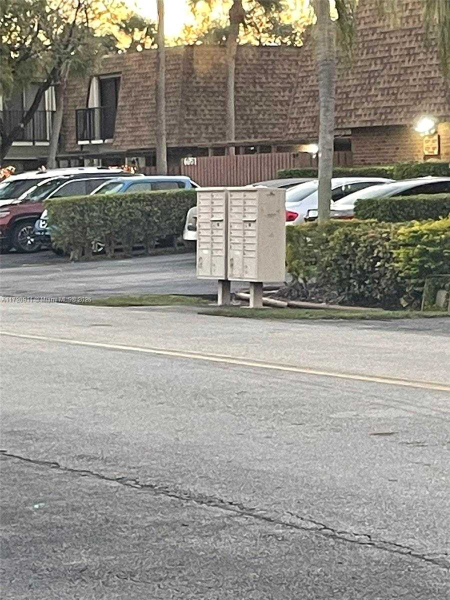 Small Image of 6130 NORTH WEST 54TH LN #6130, Tamarac Number 51