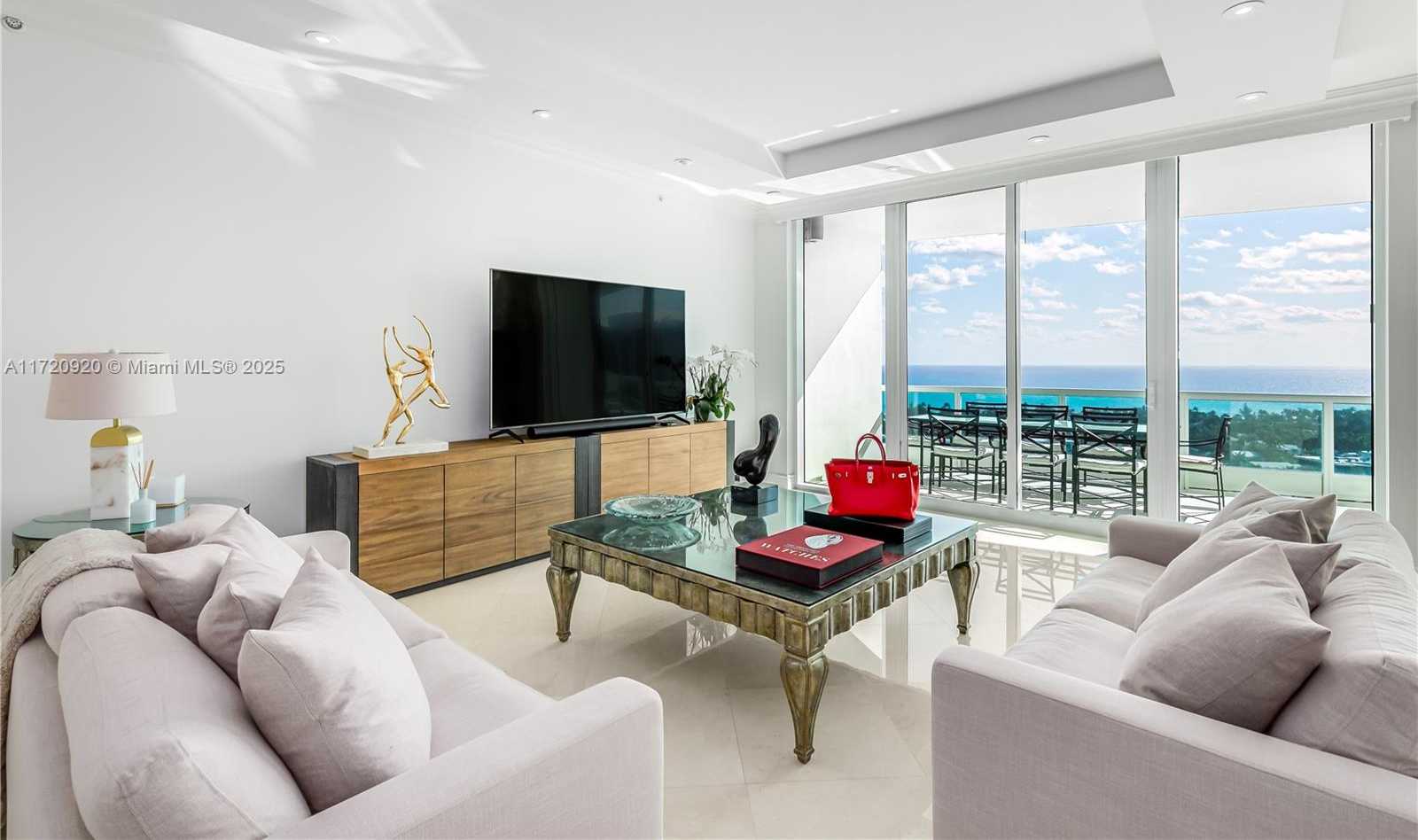 Small Image of 20155 NORTH EAST 38TH CT #2201, Aventura Number 4
