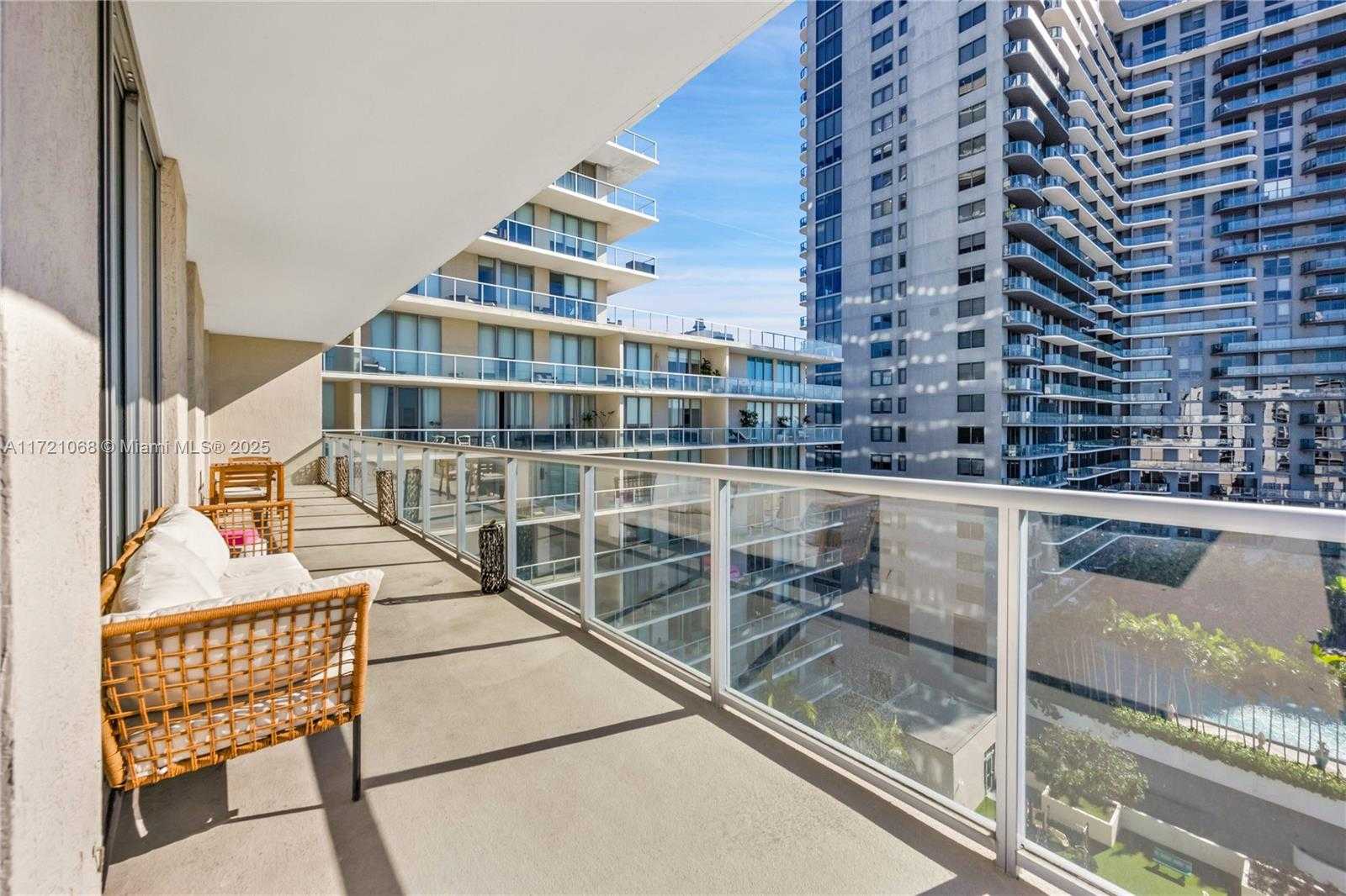 Small Image of 3470 EAST COAST AVE #H1605, Miami Number 21