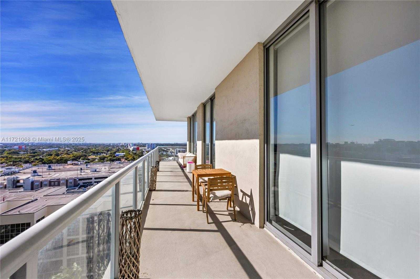Small Image of 3470 EAST COAST AVE #H1605, Miami Number 22