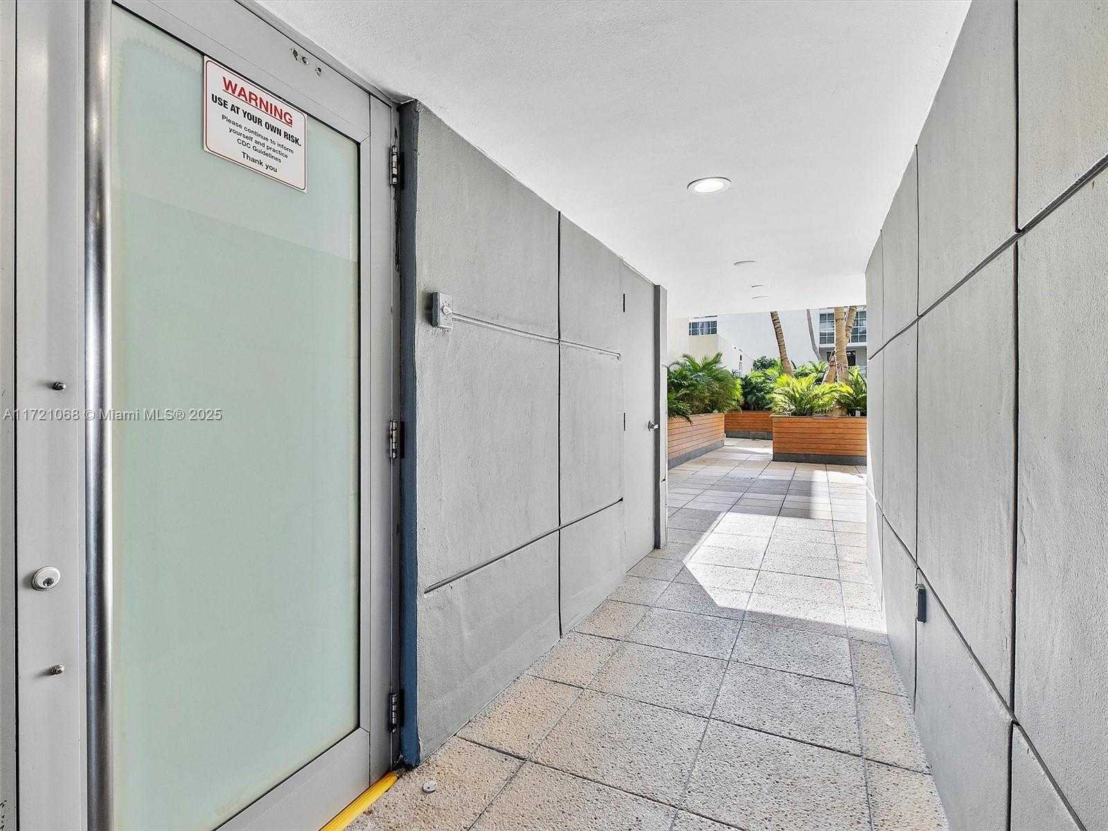 Small Image of 3470 EAST COAST AVE #H1605, Miami Number 39