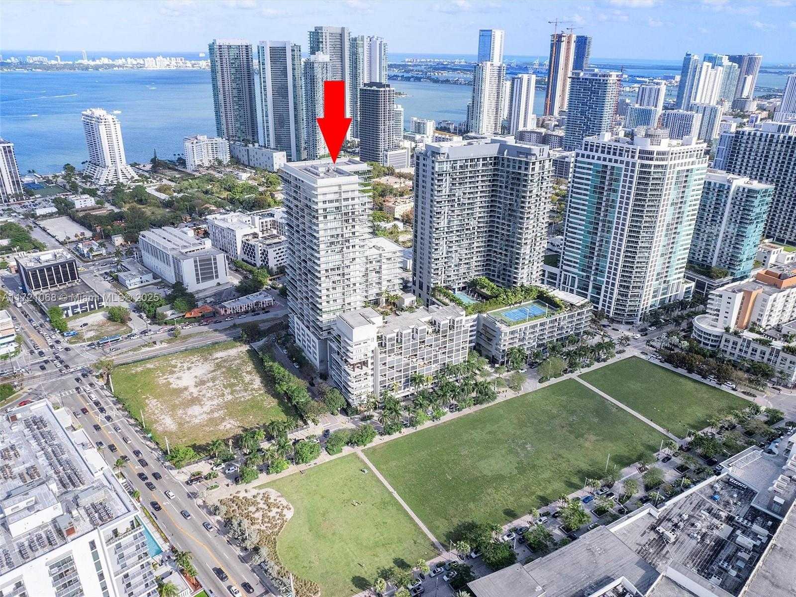 Small Image of 3470 EAST COAST AVE #H1605, Miami Number 50