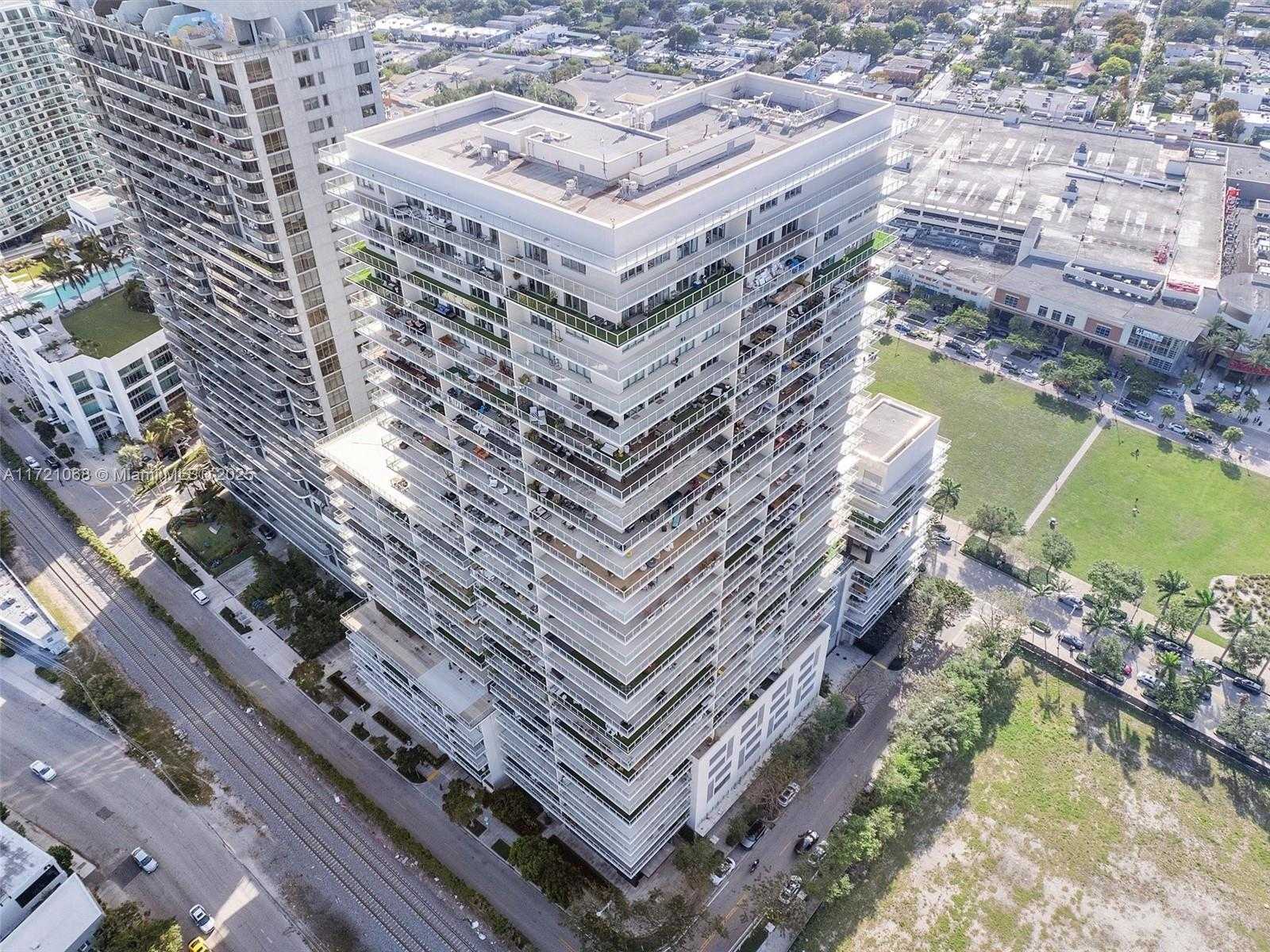Small Image of 3470 EAST COAST AVE #H1605, Miami Number 51